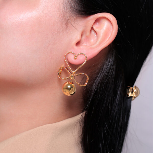 ARETE TOPO FIGURAS EN BRONCE