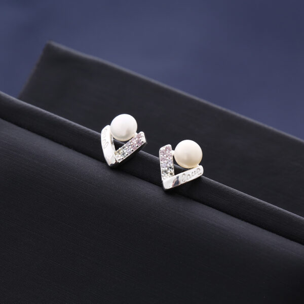 TOPO PERLA Y PIEDRA EN PLATA LEY 925