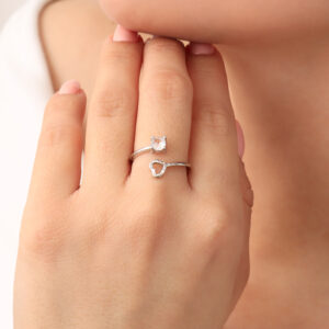 ANILLO .  PIEDRAS EN BAÑO DE RODINADO