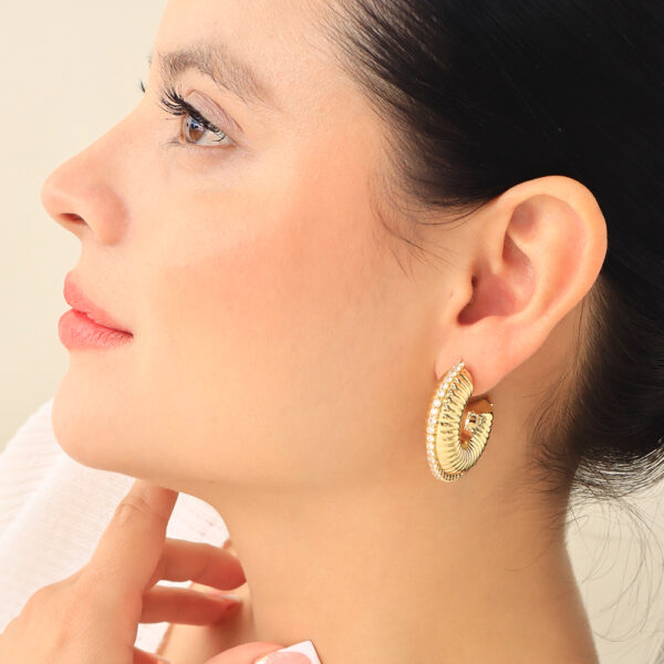 TOPO C/ PIEDRAS EN BAÑO DE ORO