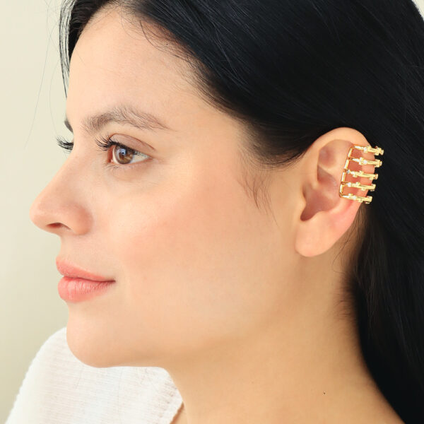 EARCUFF C/ CRISTAL EN BAÑO DE ORO