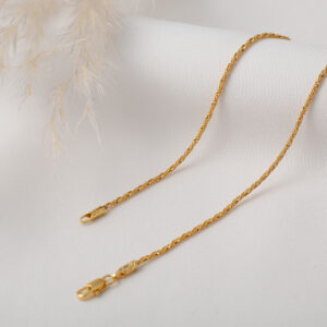 CADENA . LAZO EN ORO LAMINADO