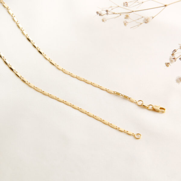 CADENA . MISERICORDIA EN ORO LAMINADO