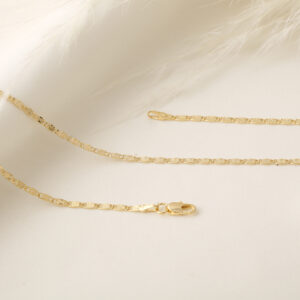 CADENA . C/BOLA DE FUEGO Y BALIN EN ORO LAMINADO