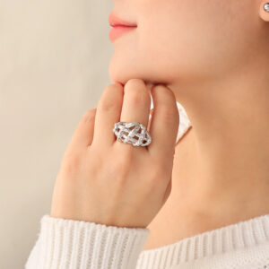 ANILLO . C/ PIEDRAS EN BAÑO DE RODINADO