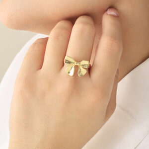 ANILLO . GUADALUPE PIEDRAS EN BAÑO DE ORO