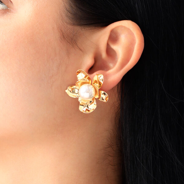 ARETE TOPO  PERLAS EN BAÑO DE ORO