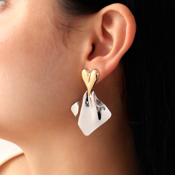 ARETE TOPO  EN BAÑO DE ORO