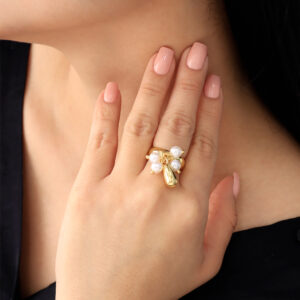 ANILLO .  PERLAS EN BAÑO DE ORO