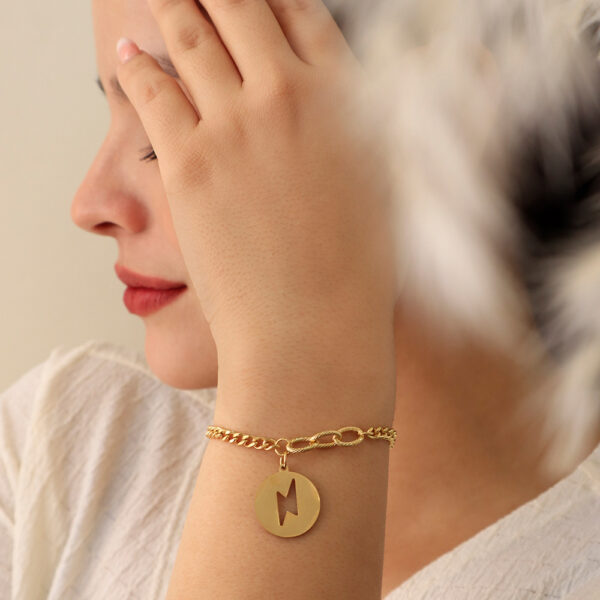 PULSERA . FIGURAS EN ACERO INOXIDABLE