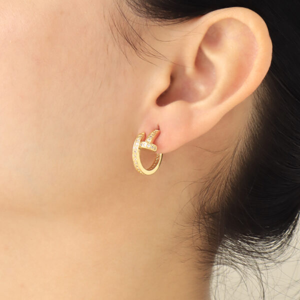 TOPO C/ PIEDRAS EN BAÑO DE ORO