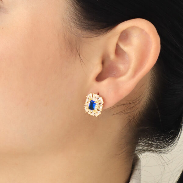 TOPO C/ PIEDRAS EN BAÑO DE ORO