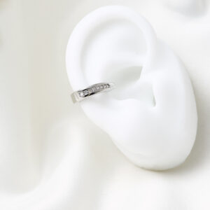 EARCUFF C/ PIEDRAS EN BAÑO DE RODINADO