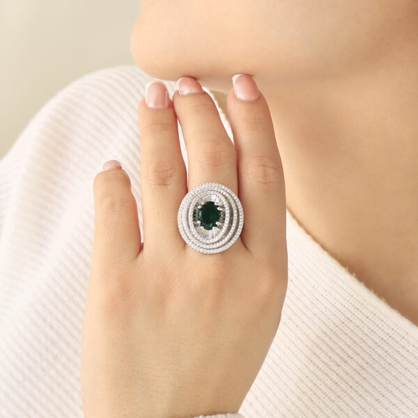 ANILLO . C/ PIEDRAS EN BAÑO DE RODINADO