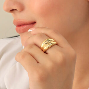 ANILLO . MISERICORDIA EN BAÑO DE ORO