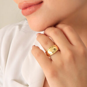 ANILLO . MISERICORDIA EN BAÑO DE ORO
