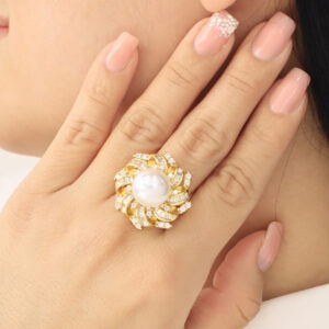 ANILLO . C/FLORES EN BAÑO DE ORO