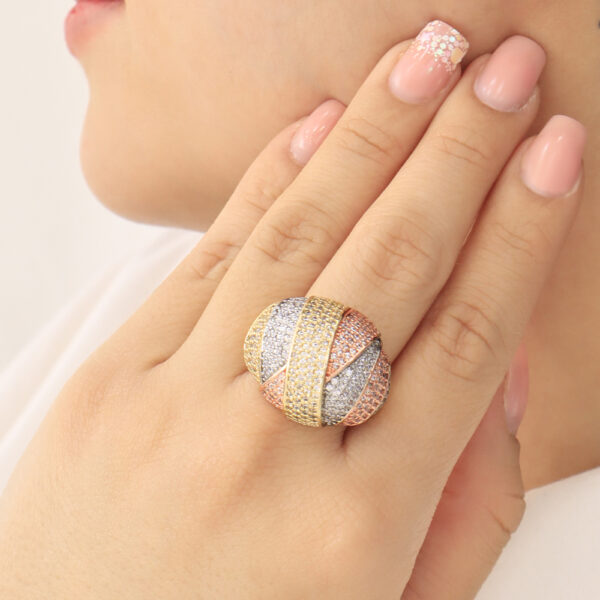 ANILLO . C/ PIEDRA OJO TURCO EN BAÑO DE ORO