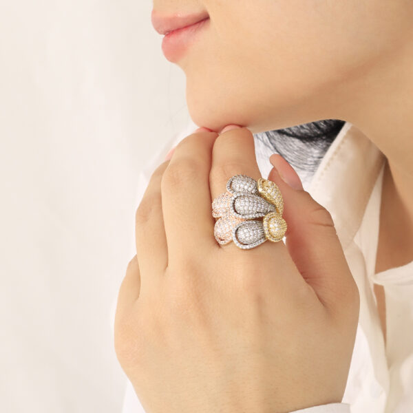 ANILLO . C/ PIEDRA OJO TURCO EN BAÑO DE ORO