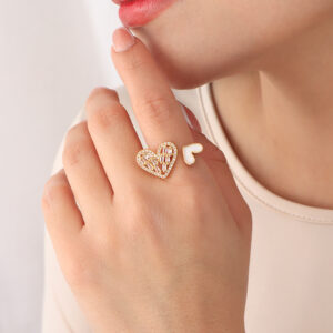 ANILLO .  PIEDRAS EN BAÑO DE ORO