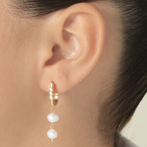 ARETE GANCHO PERLAS EN BAÑO DE ORO ENSAMBLADO