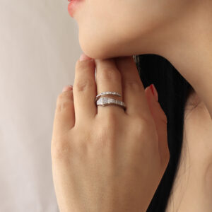 ANILLO  C/ PIEDRAS EN BAÑO DE RODINADO