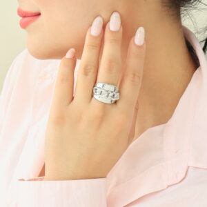 ANILLO . C/ PIEDRAS EN BAÑO DE RODINADO
