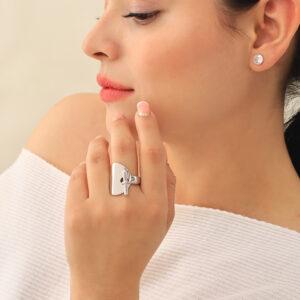 ANILLO .  CRISTAL EN BAÑO DE RODINADO
