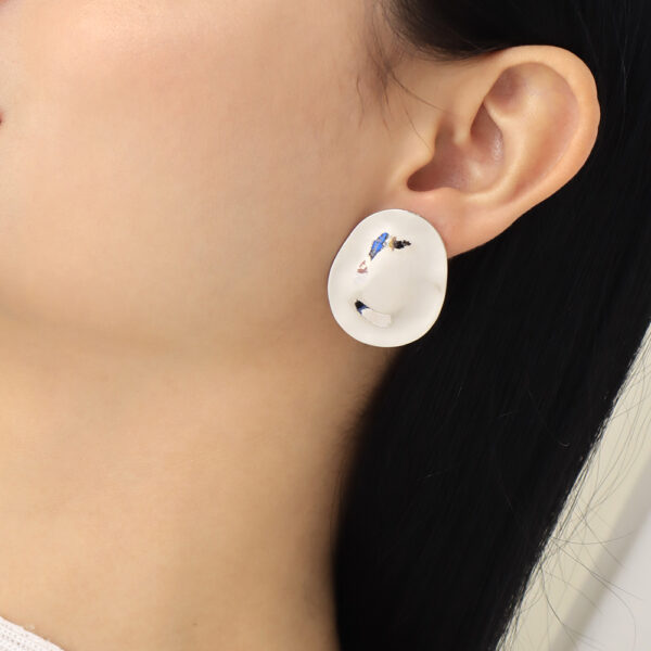 ARETE TOPO FIGURA ESMALTADO EN BAÑO DE RODINADO