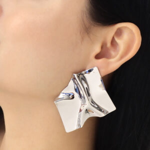 ARETE TOPO FIGURA ESMALTADO EN BAÑO DE RODINADO
