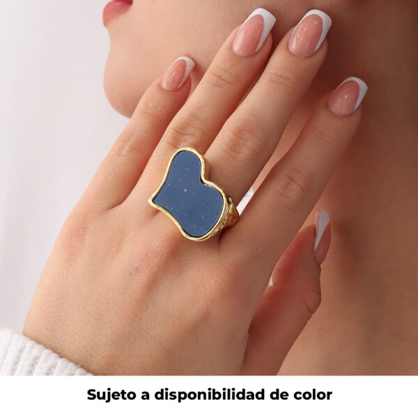 ANILLO . C/ PIEDRAS EN BAÑO DE ORO