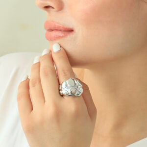 ANILLO .  CRISTAL EN BAÑO DE RODINADO