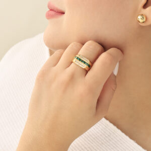 ANILLO .  CRISTAL EN BAÑO DE ORO