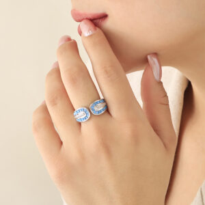ANILLO .  PIEDRAS EN BAÑO DE RODINADO