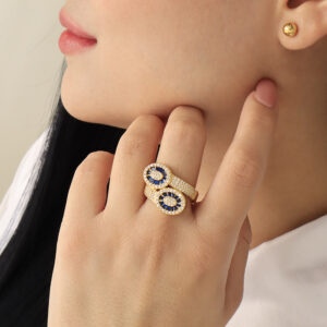 ANILLO .  CRISTAL EN BAÑO DE ORO