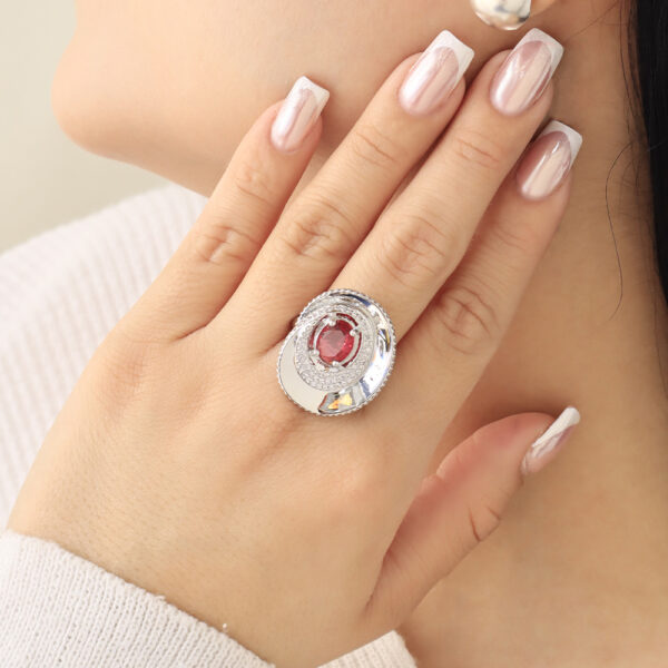 ANILLO .  PIEDRAS EN BAÑO DE RODINADO