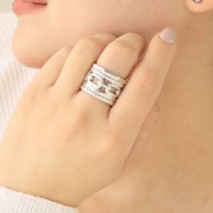 ANILLO .  CRISTAL EN BAÑO DE RODINADO