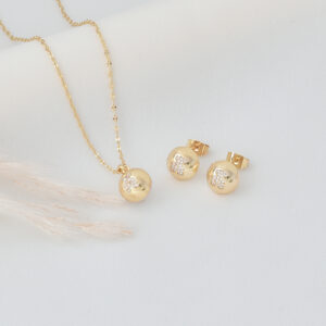 JUEGOS  C/PERLA Y PIEDRAS EN BAÑO DE ORO