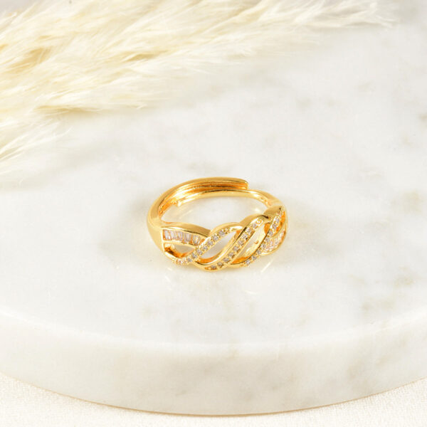 ANILLO . ARGOLLA 2.5M EN BAÑO DE ORO