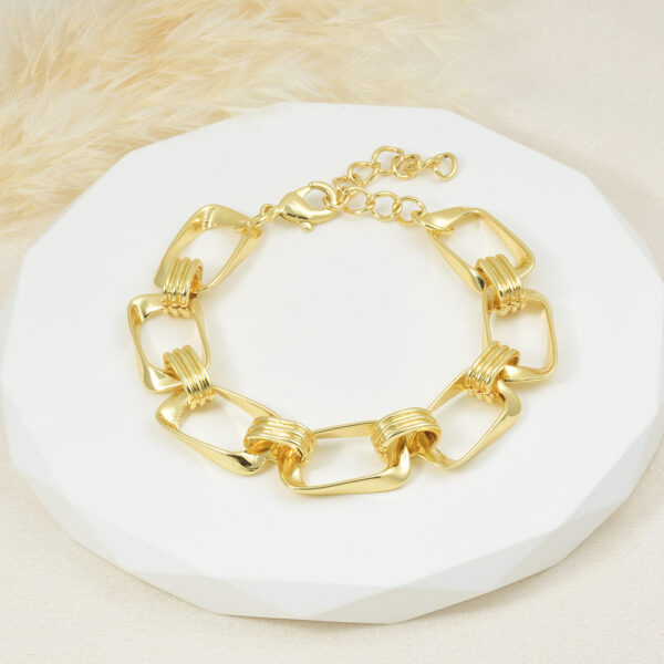 PULSERA . MISERICORDIA EN BAÑO DE ORO