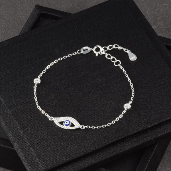 PULSERA . C/ CIRCONES EN PLATA LEY 925