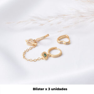 HUGGIES C/ PIEDRAS EN BAÑO DE ORO