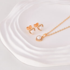 JUEGOS  CADENA CORAZON EN BAÑO DE ORO